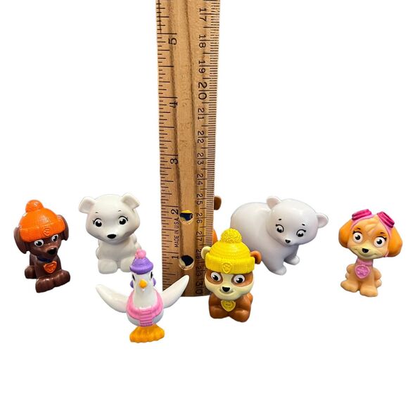 Lot of 7 PAW Patrol Characters & Friends Toy Figures - Picture 5 of 5